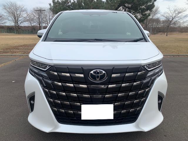 大人気車種!!トヨタ アルファードの登場だぁ☆