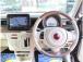 『1台』のお車に対して、3名体制で日々議論を重ね仕入れを行っております。