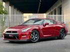 2015モデルGT-R35入庫致しました。仕入れ専門スタッフが厳しい目と経験で入庫致しました1...
