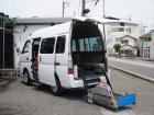 チェアキャブリフター10人乗り車いす2名+シート8名