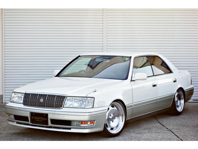15クラウンのカスタム車輛です!新品18インチアルミ!新品車高調!内外装仕上げ済み!お気軽にお...