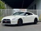 2015モデルGT-R35入庫致しました。仕入れ専門スタッフが厳しい目と経験で入庫致しました1...