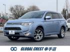 H25年式アウトランダーPHEV入庫致しました。国内での需要が高く、高品質の国産車両を中心に価...