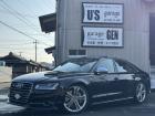 H26年式のアウディS8が入庫致しました!!現車確認の際は不在の場合もありますので、事前予約を...