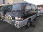 黒!軽油!ディーゼル!ターボ!4WD!5MT!8人乗り!3列シート!