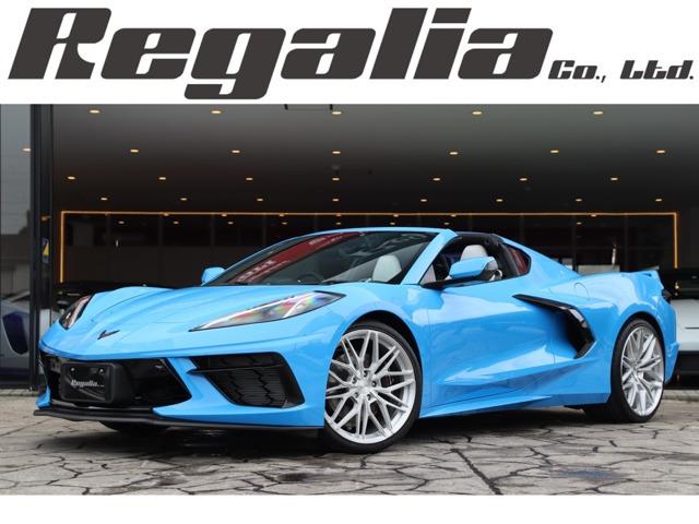 正規ディーラー車・ラピッドブルーの C8 コルベットが入庫しました。