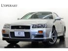 弊社のお客様よりお譲りいただいたお車でございます。こちらのお客様は歴代のGT-Rを数多く所有さ...