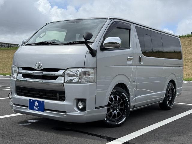 2年車検化へ構造変更可能!4ナンバーの煩わしさを払拭出来ます♪滅多にないシルバーカラーでのクー...