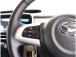 『1台』のお車に対して、3名体制で日々議論を重ね仕入れを行っております。