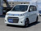 人気車種のワゴンRスティングレーが入荷しました!充実装備でお買い得なお車です!是非お早目のお問...