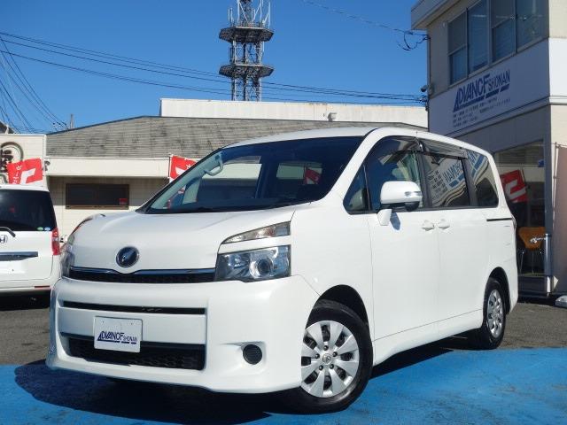 当店の中古車は、オートオークションから厳選して仕入れた後、店頭にてさらに第三者の評価検査を受け...