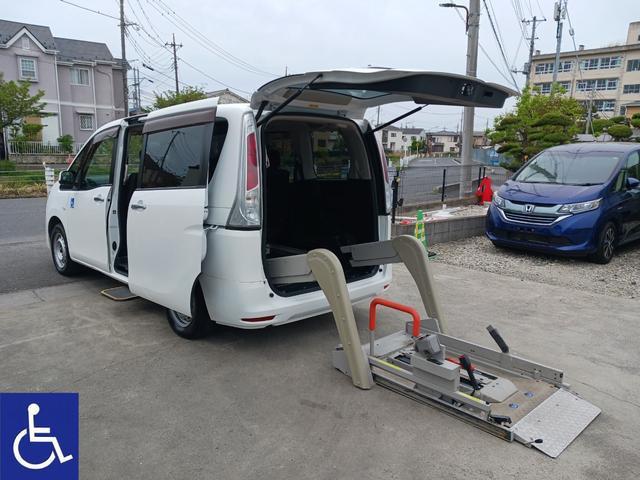 電動リフト 左オートステップ 6人乗り♪ 福祉車他有 福祉車両 電動リフト 左オートステップ ...