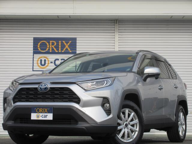 令和2年2月初年度登録のRAV4ハイブリッド・シルバーが入庫いたしました。お気軽にお問い合わせ...