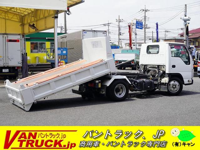 当店の在庫をご覧き有難うございます。当社はバン・トラックの専門店です。専門知識を活かし、丁寧な...