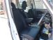 お車選びをお楽しみ頂けるよう、在庫車の展示スペースを十分に確保しております。
