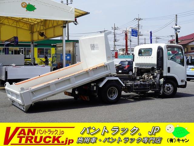 当店の在庫をご覧き有難うございます。当社はバン・トラックの専門店です。専門知識を活かし、丁寧な...
