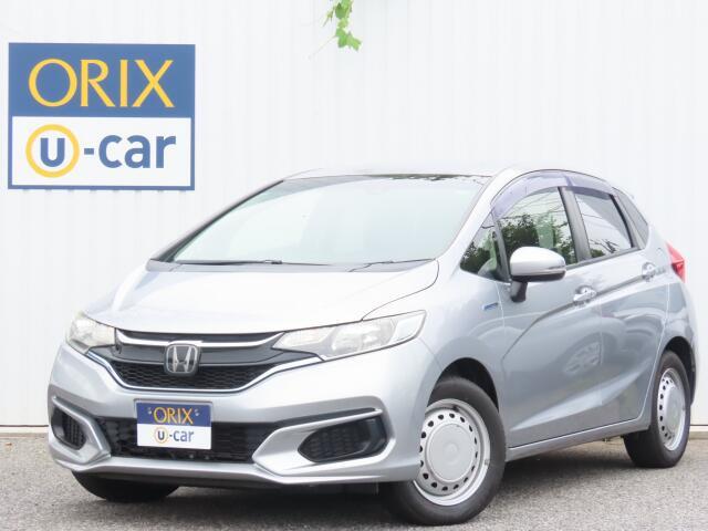 令和1年10月初年度登録の2WD・シルバーのフィットが入庫致しました!お気軽にお問い合わせください。