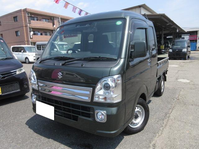 外装は色艶がありキズヘコミの少ない、とても綺麗な車です。現車確認をオススメします。