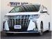 【車屋】として、長く車業界に従事した経験豊富なスタッフが多数在籍しております。